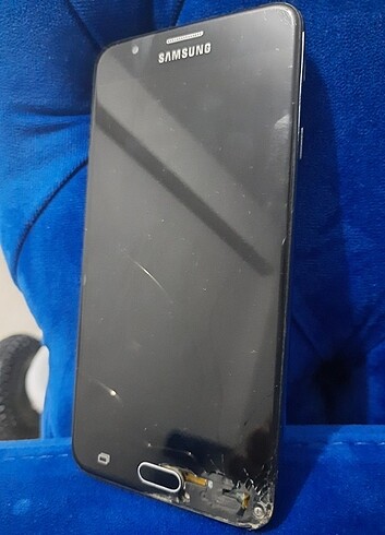 Bozuk telefon