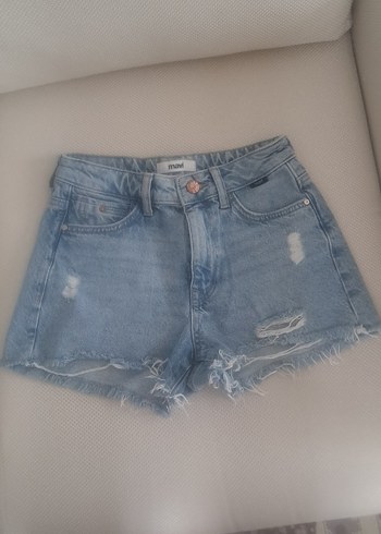 Mavi Mini Denim Şort