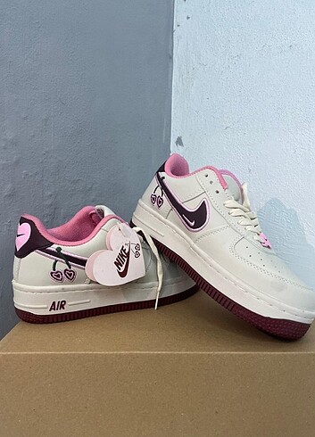 Nike Nike Air Force 1