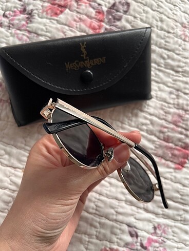Ysl gözlük