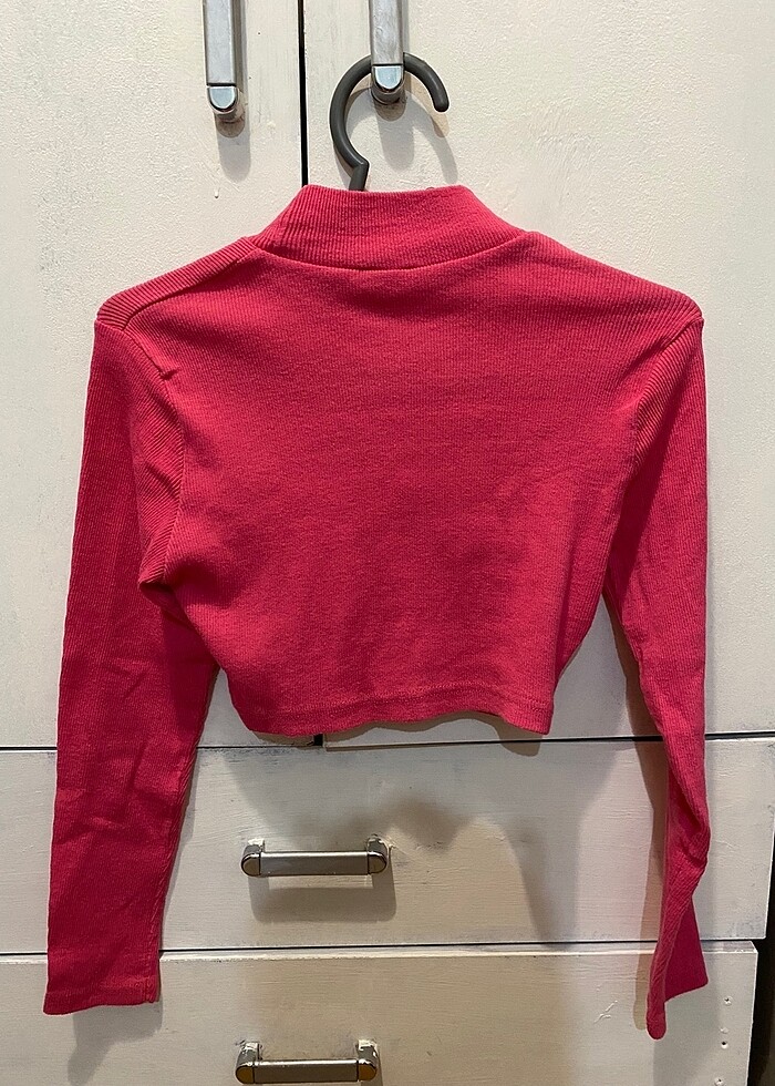 YARIM BOĞAZ CROP - Görsel 2