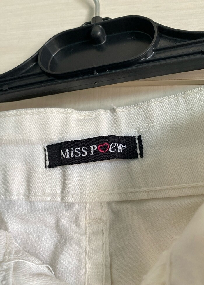 Beyaz Mini Kot Şort - Görsel 2