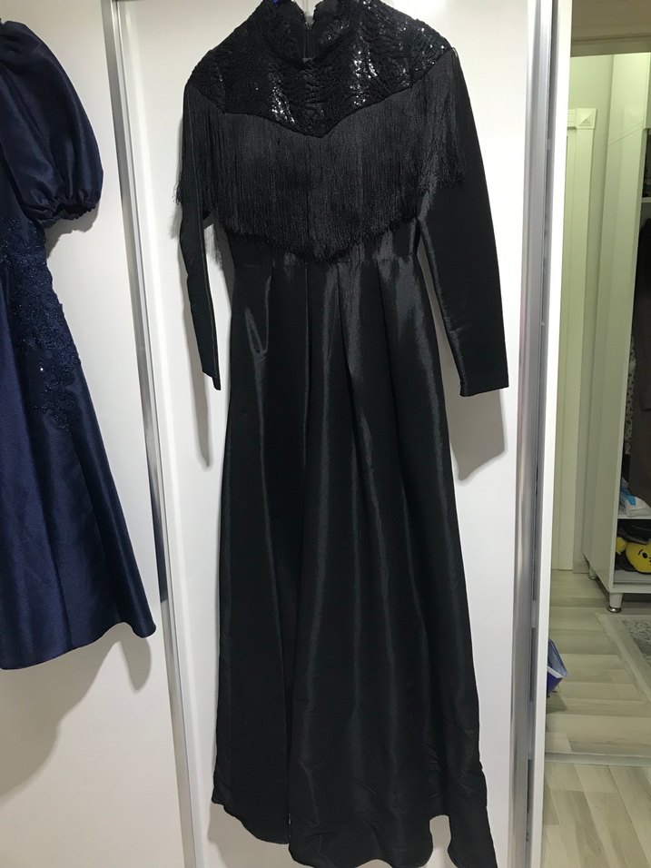 Uzun Siyah Gotik Kadın Elbise - Görsel 2