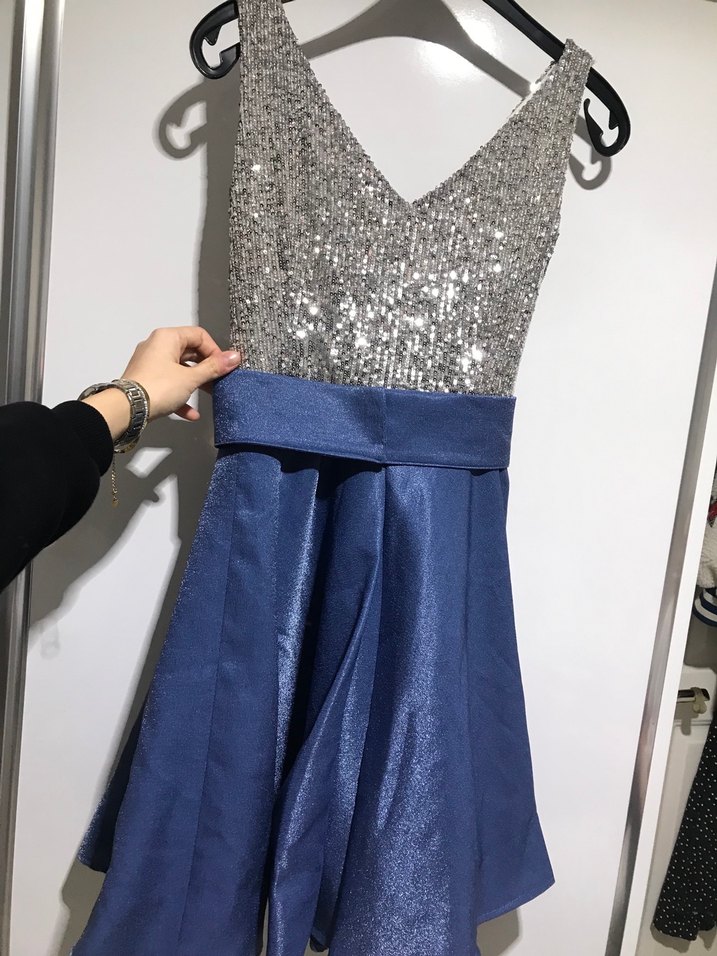 Mavi Parlak Mini Abiye Elbise - Görsel 3