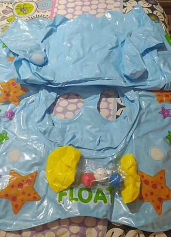 Diğer Golgelikli şişme bebek botu