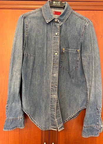 Levis ürünü