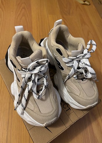 Bej Kadın Spor Ayakkabı - Görsel 2