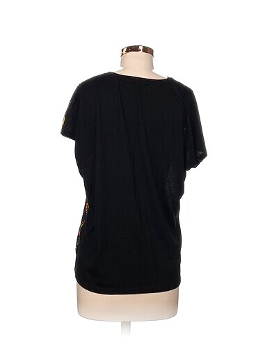xl Beden Koton Bluz %70 İndirimli.