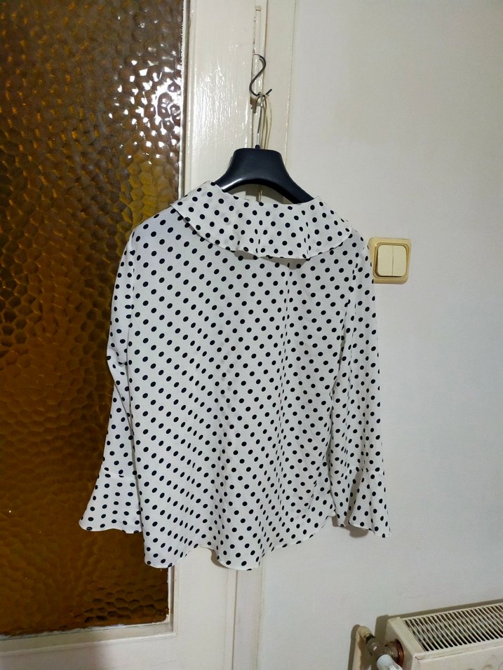 Puantiye Desenli Uzun Kollu Mini Bluz LC Waikiki m - Görsel 3