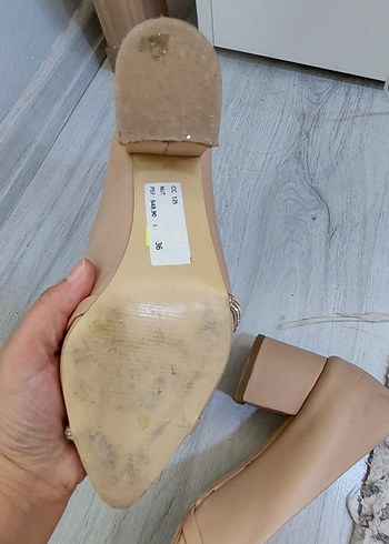 36 Beden Bej Topuklu Kadın Babet