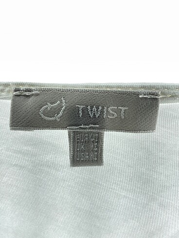 40 Beden çeşitli Renk Twist Bluz %70 İndirimli.