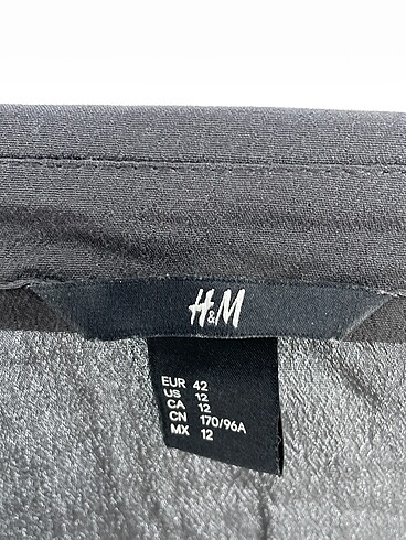 42 Beden gri Renk H&M Kısa Elbise %70 İndirimli.
