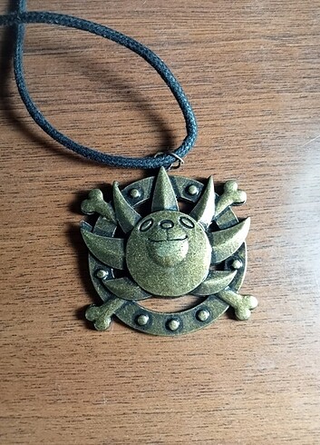 One piece kolye
