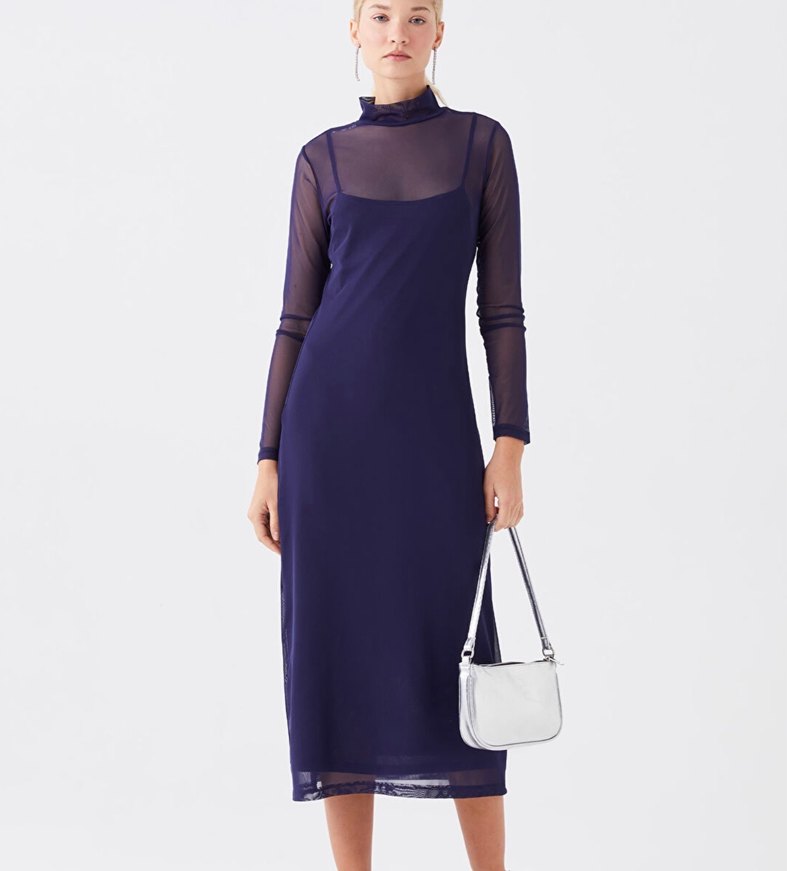 Mor dik yaka vücudu saran uzun kollu astarlı uzun elbise - Görsel 2