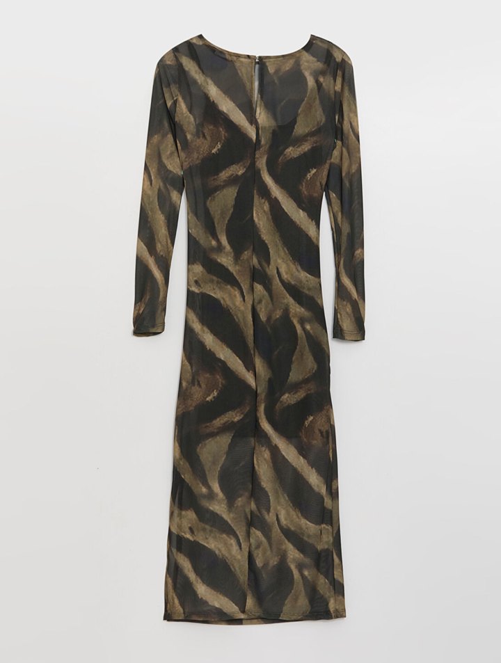 Zebra desenli dik yaka vücudu saran uzun elbise - Görsel 5