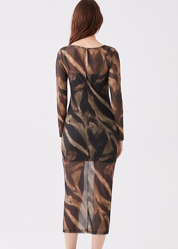 Zebra desenli dik yaka vücudu saran uzun elbise - Görsel 3