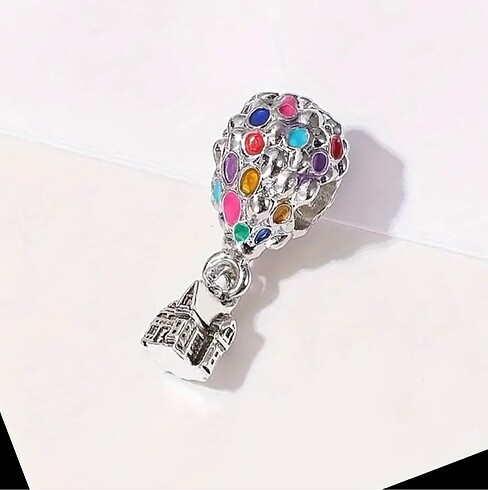 Disney Up filmi balonlu evi Pandora model charm