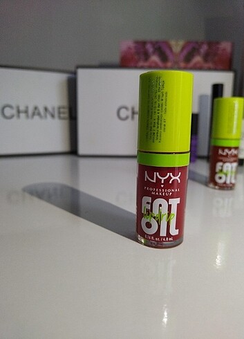 Nyx fat oil 