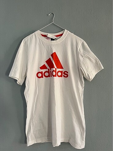 Adidas Kadın Tişört
