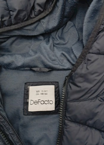 Siyah Fermuarlı Kadın Kışlık Mont - Görsel 4