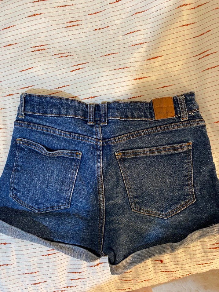 Bershka Kadın Mini Denim Şort - Görsel 2