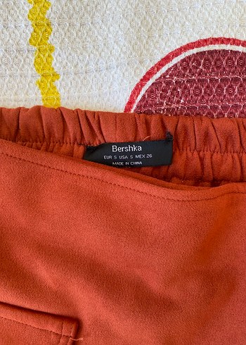 Kahverengi Kemerli Süet Mini Şort Etek - Görsel 2