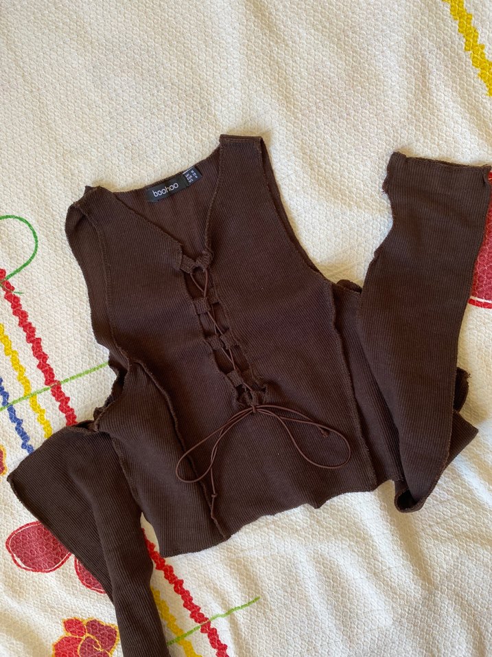 Parmak Geçirmeli Kahverengi Crop Top - Görsel 3