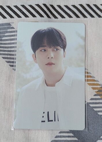 Golden Hour pt1 Jongho poca 