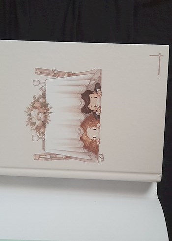 Beden Bir Su Birikintisinin Hatıraları, ciltli, yan boyamalı kitap