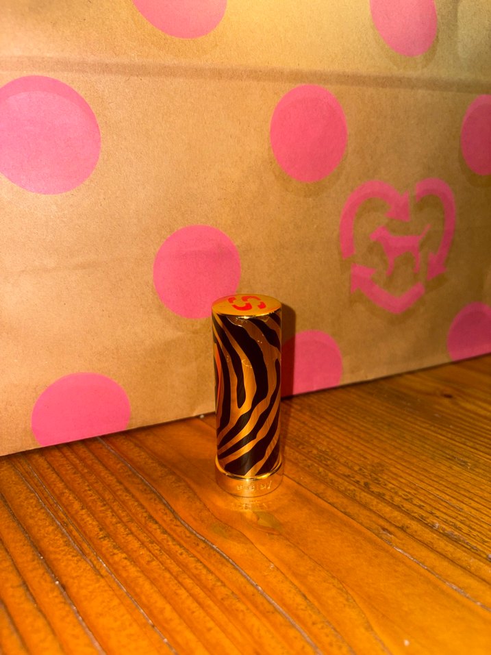 Sisley ruj - Görsel 2