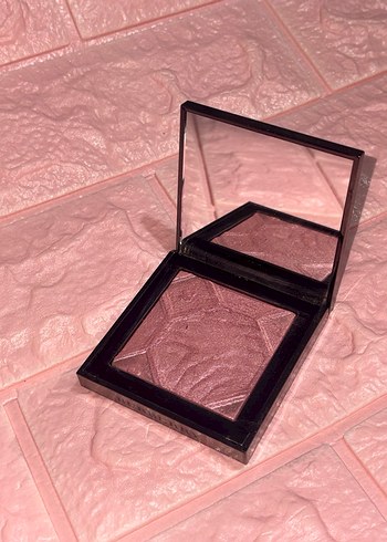 Burberry Allık - Görsel 4