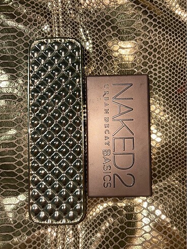 Urban Decay İkili palet urban decay revolution