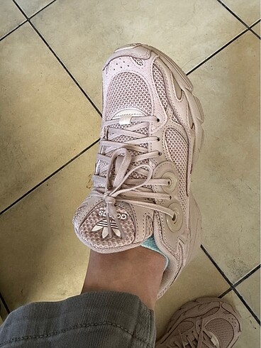 39 Beden Adidas spor ayakkabı