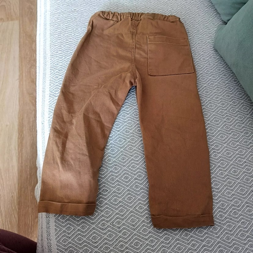 Düğmeli Kahverengi Erkek Çocuk Keten Pantolon - Görsel 2