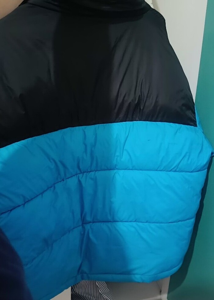 Mavi şişme mont - Görsel 5