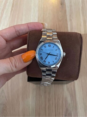 Michael kors saat