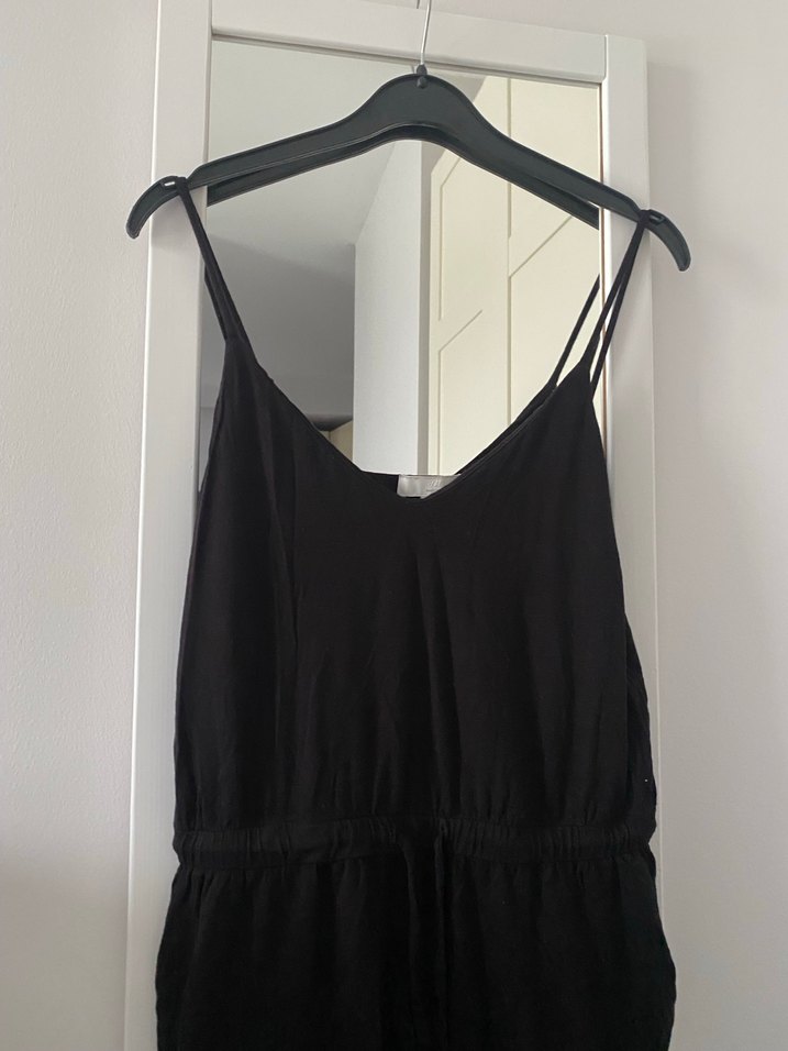 Siyah V Yaka Kolsuz Midi Tulum - Görsel 2