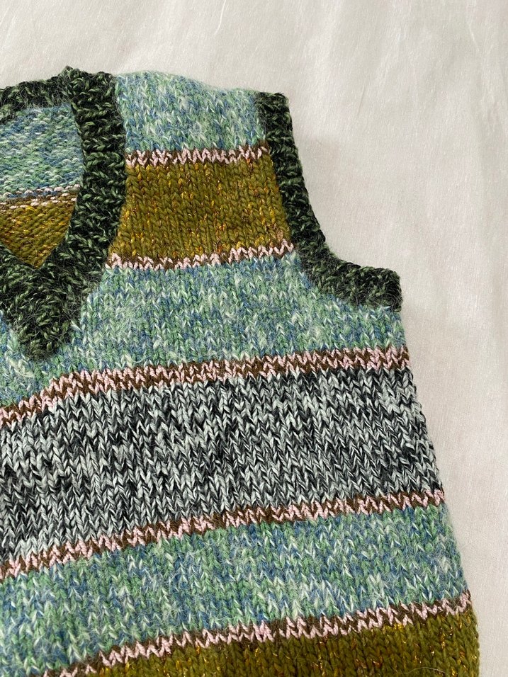Kadın Çok Renkli V Yaka Triko Süveter - Görsel 4