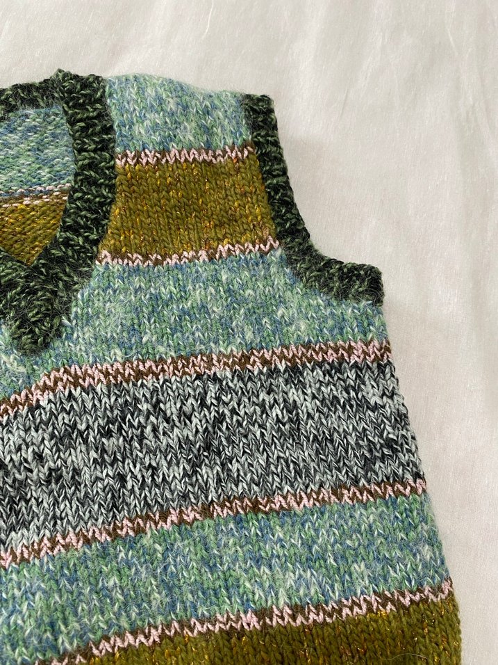 Kadın Çok Renkli V Yaka Triko Süveter - Görsel 3
