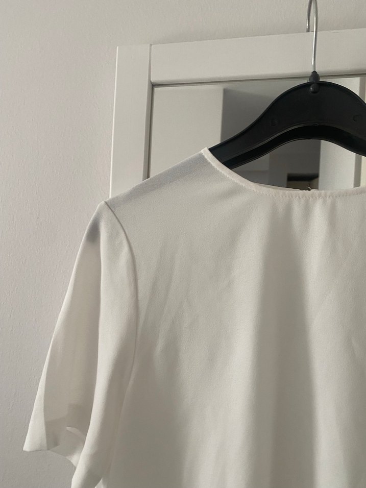 Kadın Beyaz Kısa Kollu Pilili Bluz - Görsel 2