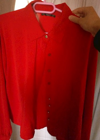 Kırmızı Düğmeli şifon Gömlek - Görsel 3