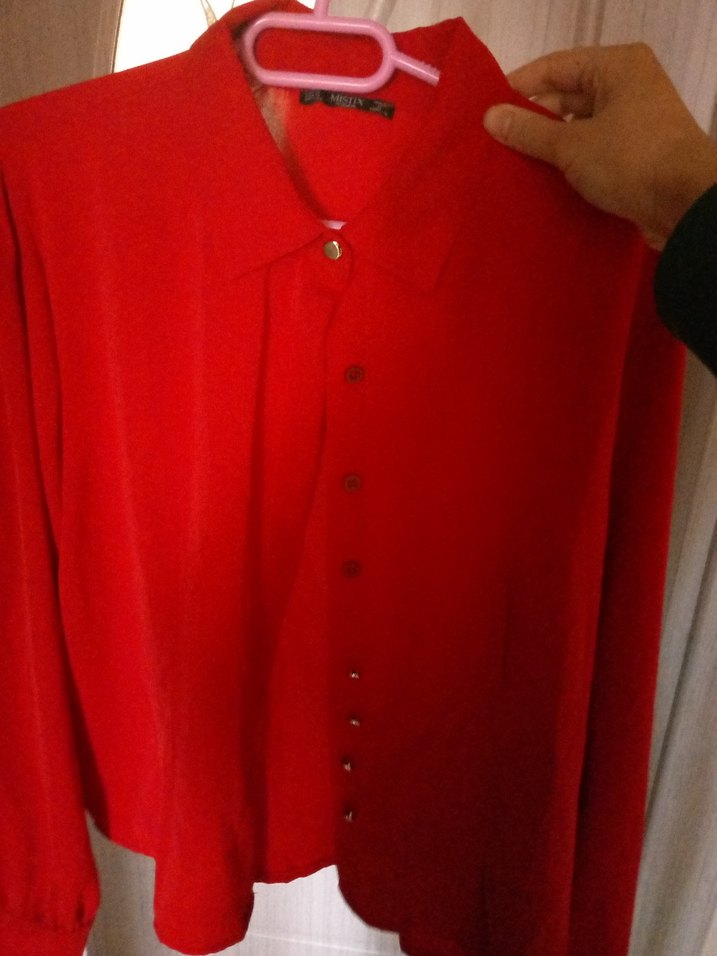 Kırmızı Düğmeli şifon Gömlek - Görsel 3