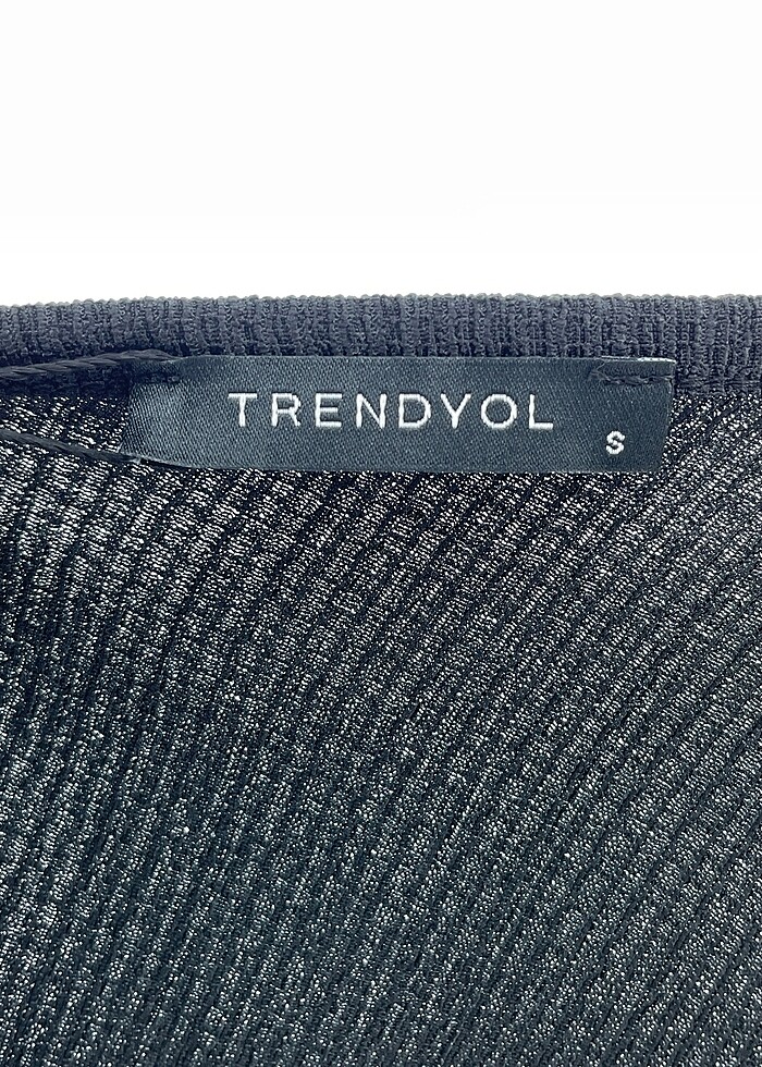 Trendyol & Milla Bluz %70 İndirimli. - Görsel 4