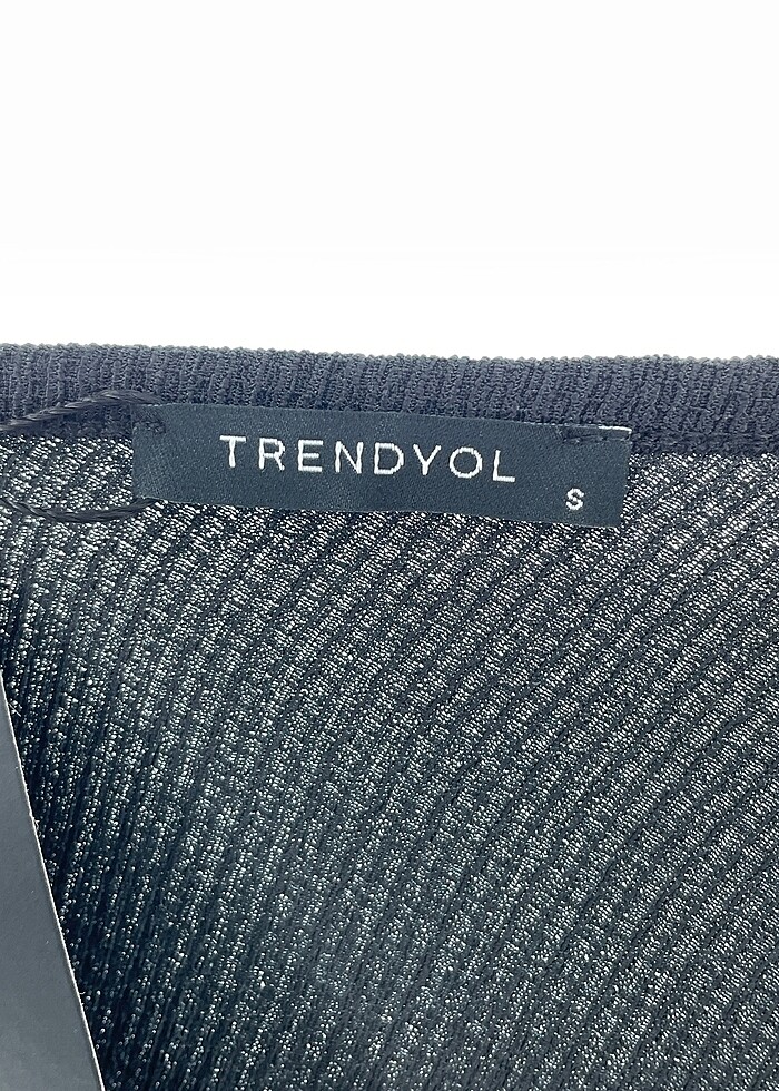 Trendyol & Milla Bluz %70 İndirimli. - Görsel 4