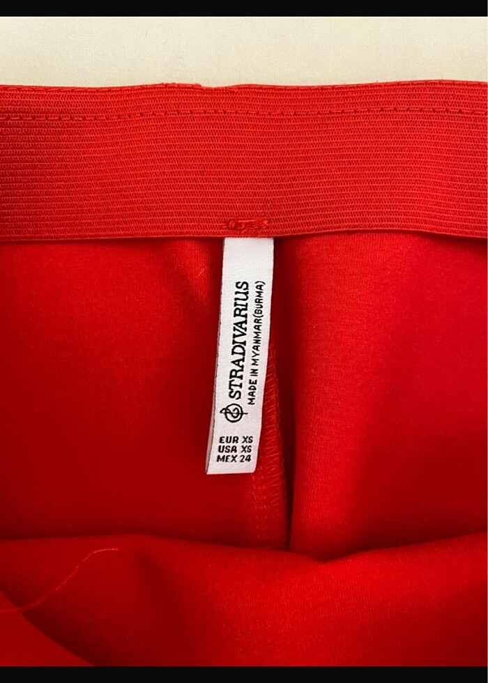 Kırmızı mini etek - Görsel 3