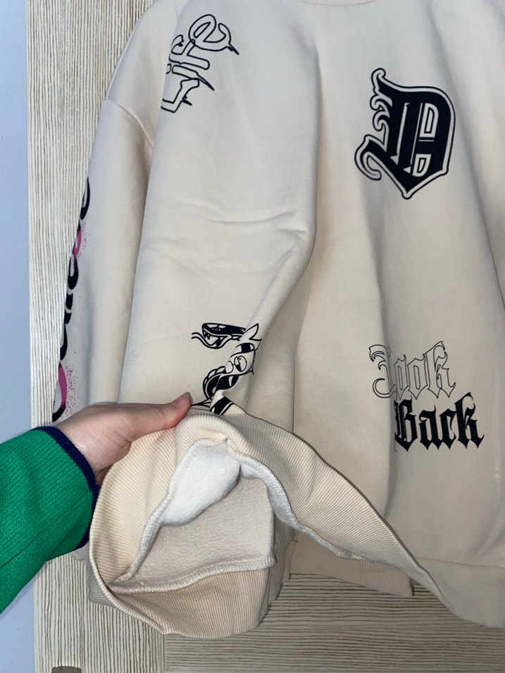 Beyaz Baskılı Oversize Sweatshirt - Görsel 2