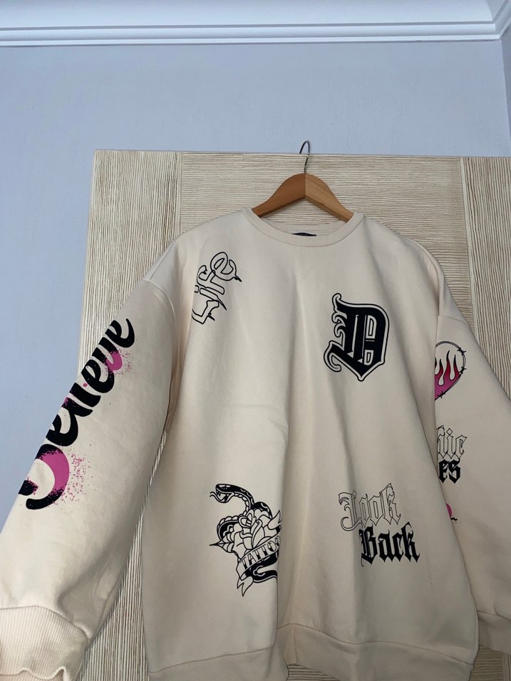 Beyaz Baskılı Oversize Sweatshirt - Görsel 3