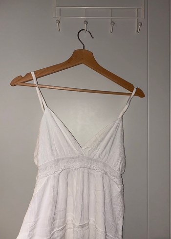 Beyaz V Yakalı Elbise - Görsel 2