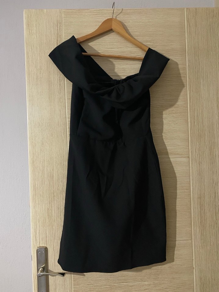 Siyah Straplez Midi Drapeli Elbise - Görsel 4