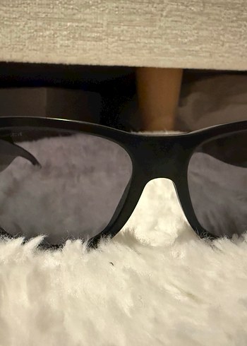 Beden Polarized Kahverengi Tokalı, siyah camKlasik Kadın Güneş Gözlük